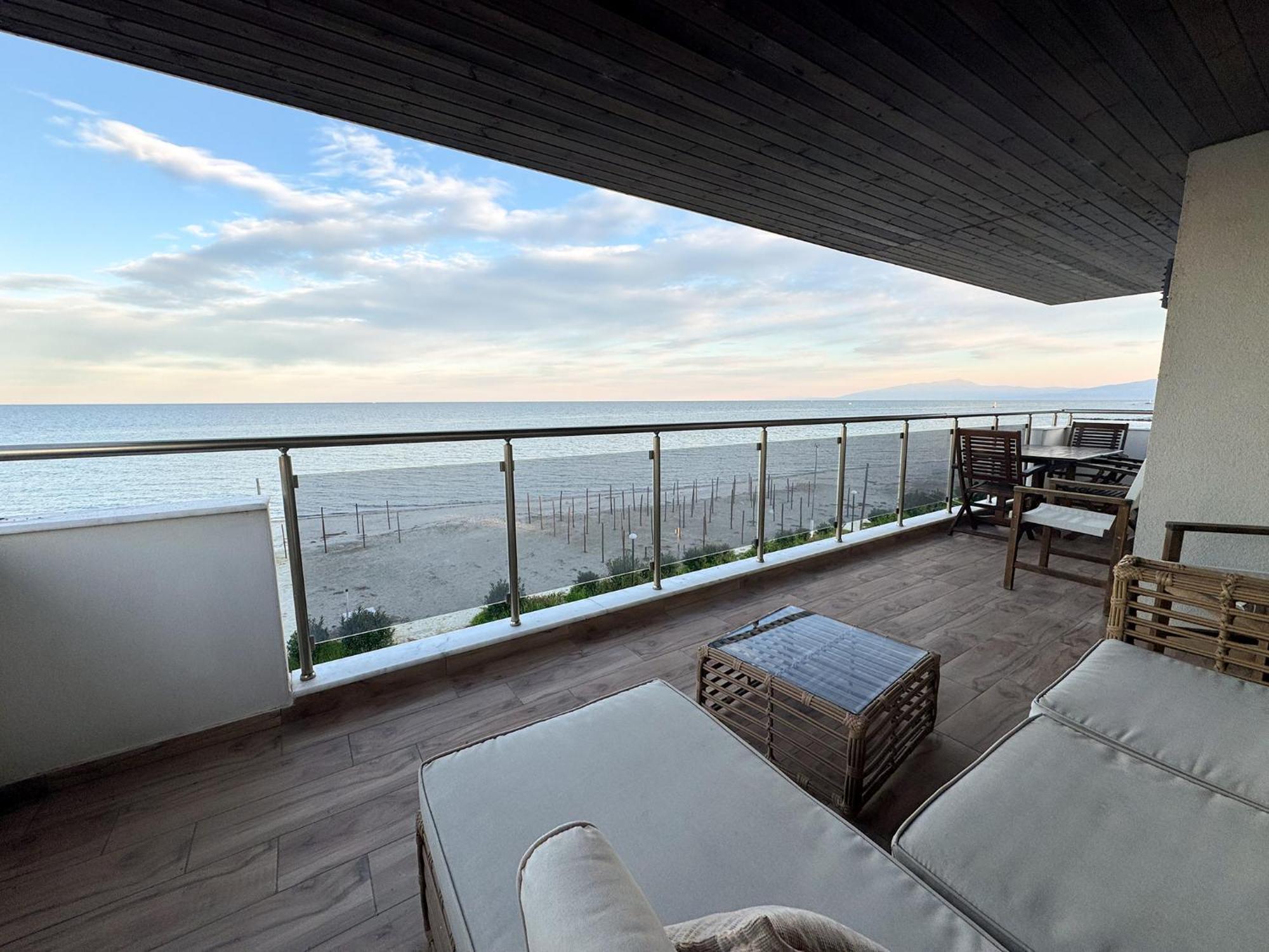 Aqua Mare Luxury Apartments Paralía 외부 사진